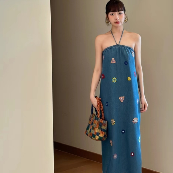 NWT Embroidered MIDI Denim Dress - 3798/002 - Picture 10 of 16